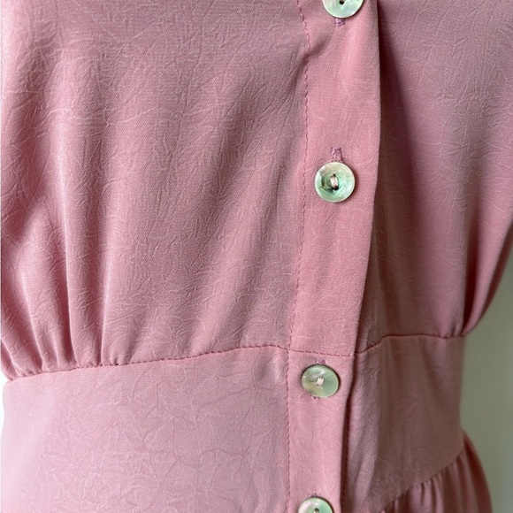 Pink Button-Down Flutter Sleeve Dress | Large - Picture 5 of 6